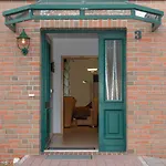 Storch Daire Hohnstorf